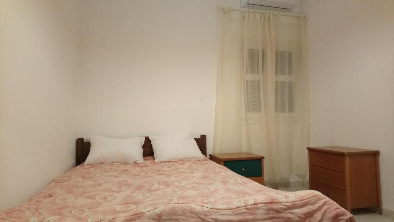 Vacation House In Stroggili Agios Ioannis Peristeron  Exterior photo